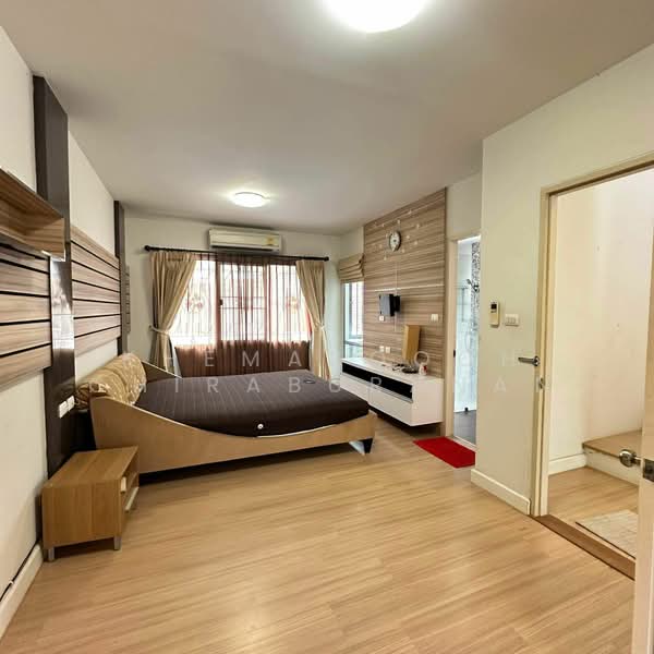 Town Plus Kaset - Nawamin, Bangkok, Klong Lamcheak Road, Nuan Chan, Bueng Kum, Bangkok, 3 Bedrooms, 300 sqm, Townhouse For Sale, by Khemasooch Chiraburanan, 500245895 - DDproperty.com