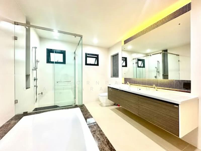 Setthasiri Krungthep Kreetha, Bangkok, Krungthep Kreetha Road, Hua Mak, Bang Kapi, Bangkok, 4 Bedrooms, 270 sqm, Single Detached House For Rent, by Pornpan Chantharakasemchai, 500245916 - DDproperty.com