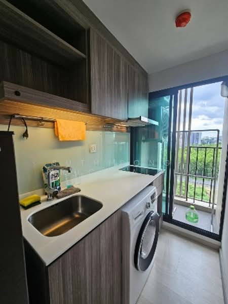 KnightsBridge Phaholyothin Interchange, Bangkok, Phahonyothin Road, Anusaowari, Bang Khen, Bangkok, 1 Bedroom, 30 sqm, Condo For Rent, by Suthipong Prucksalai, 500245925 - DDproperty.com