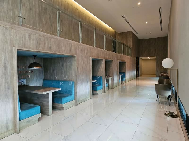 KnightsBridge Phaholyothin Interchange, Bangkok, Phahonyothin Road, Anusaowari, Bang Khen, Bangkok, 1 Bedroom, 30 sqm, Condo For Rent, by Suthipong Prucksalai, 500245925 - DDproperty.com