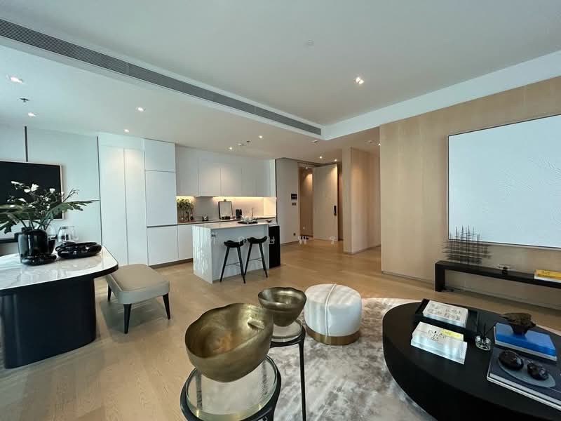 The Strand Thonglor, Bangkok, 36 Soi Sukhumvit 55, Khlong Tan Nua, Watthana, Bangkok, 2 Bedrooms, 90 sqm, Condo For Sale, by ทักษพร, 500245930 - DDproperty.com