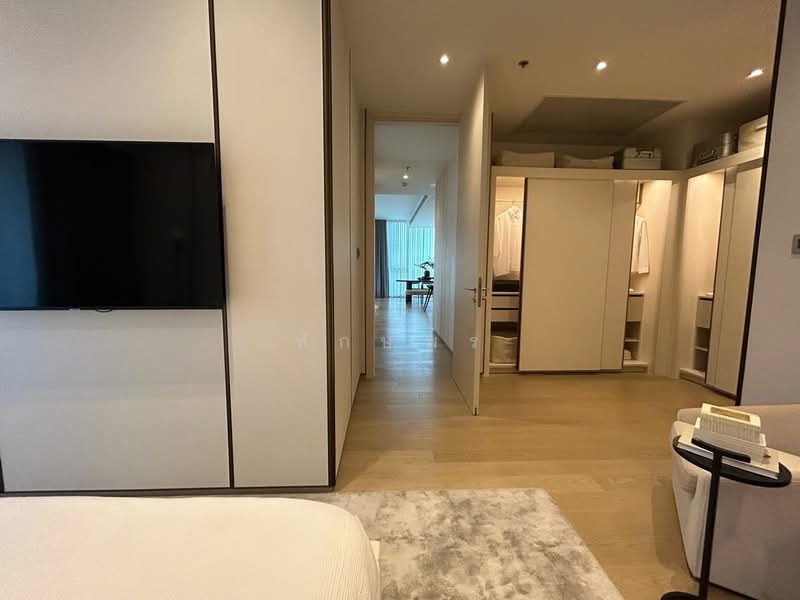 The Strand Thonglor, Bangkok, 36 Soi Sukhumvit 55, Khlong Tan Nua, Watthana, Bangkok, 2 Bedrooms, 90 sqm, Condo For Sale, by ทักษพร, 500245930 - DDproperty.com