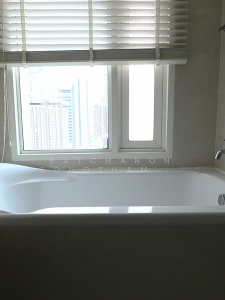 Baan Siri 24, Bangkok, 39 Sukhumvit 24 Alley, Khong Tan, Khlong Toei, Bangkok, 2 Bedrooms, 98 sqm, Condo For Sale, by Ratchanon Songthammakul, 500245947 - DDproperty.com