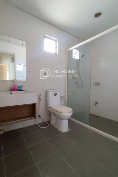 Pruksa Ville 33 Pinklao-Wongwaen 2, Nonthaburi, Kanchanapisek Road (Soi Wat Som Kliang-Wat Phraek), Plai Bang, Bang Kruai, Nonthaburi, 3 Bedrooms, 110 sqm, Townhouse For Sale, by ธวินันท์ มิ่งมงคล, 500245952 - DDproperty.com