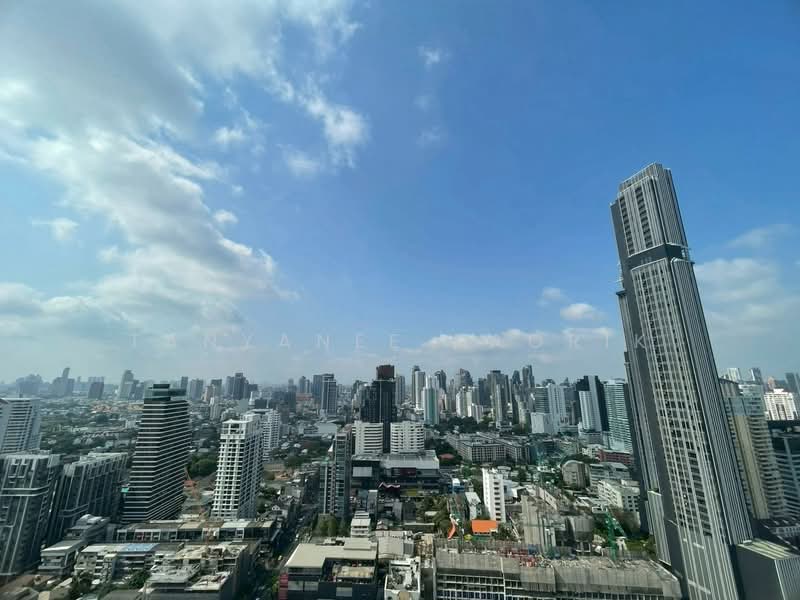 XT Ekkamai, Bangkok, 259 Soi Sukhumvit 63, Khlong Tan Nua, Watthana, Bangkok, 1 Bedroom, 30 sqm, Condo For Rent, by Tanyanee Paorik, 500245969 - DDproperty.com
