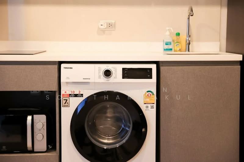 Life Asoke Hype, Bangkok, 339 Chaturathit Rd, Makkasan, Ratchathewi, Bangkok, 1 Bedroom, 35 sqm, Condo For Rent, by Ratchanon Songthammakul, 500245983 - DDproperty.com