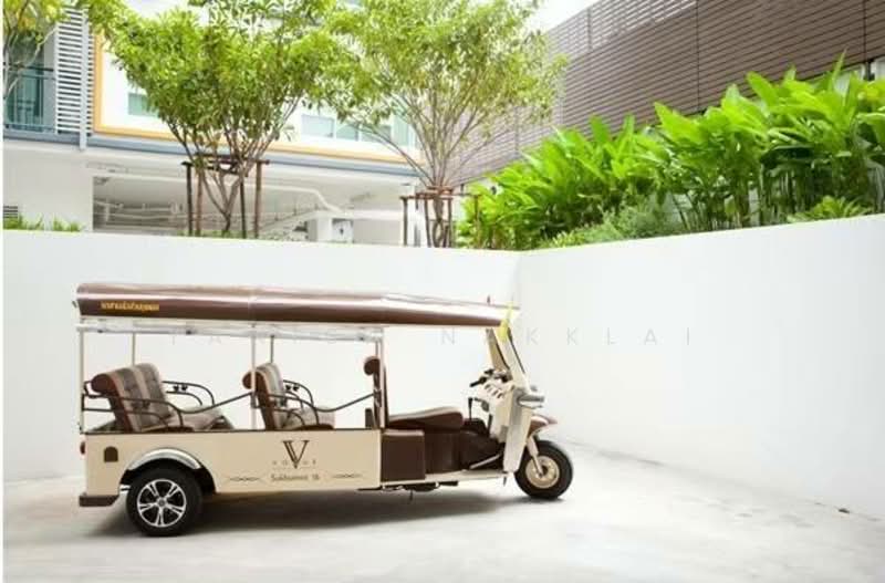 Voque Sukhumvit 16, Bangkok, Soi Sukhumvit 16, Khlong Toei, Khlong Toei, Bangkok, 1 Bedroom, 42 sqm, Condo For Rent, by Yanisa Nakklai, 500245997 - DDproperty.com