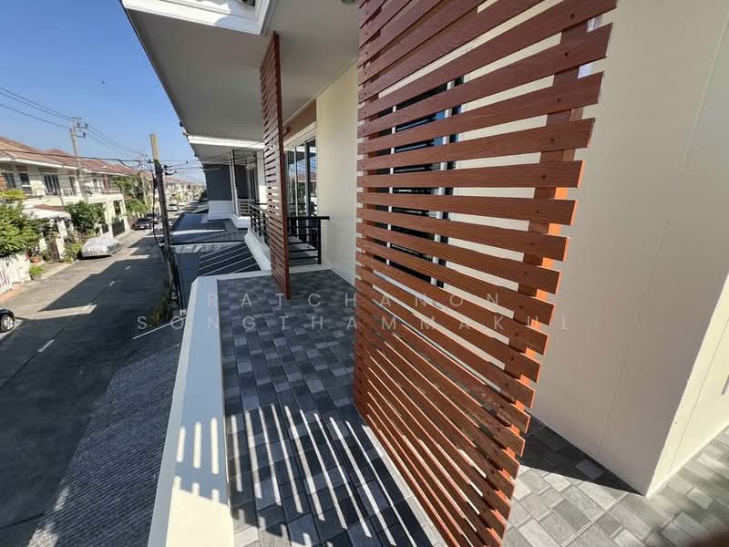 undefined, Bangkok, Bang Chun, Khlong Sam Wa, Bangkok, 3 Bedrooms, 204 sqm, Single Detached House For Sale, by Ratchanon Songthammakul, 500246017 - DDproperty.com