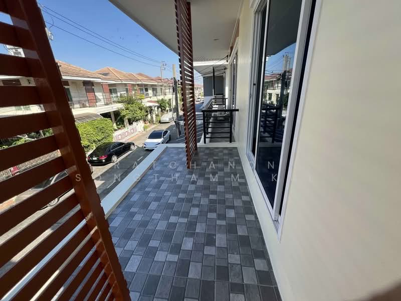 undefined, Bangkok, Bang Chun, Khlong Sam Wa, Bangkok, 3 Bedrooms, 204 sqm, Single Detached House For Sale, by Ratchanon Songthammakul, 500246017 - DDproperty.com