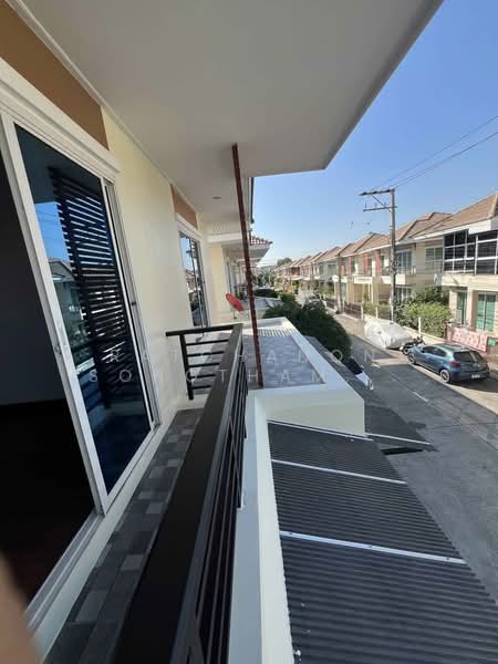 undefined, Bangkok, Bang Chun, Khlong Sam Wa, Bangkok, 3 Bedrooms, 204 sqm, Single Detached House For Sale, by Ratchanon Songthammakul, 500246017 - DDproperty.com