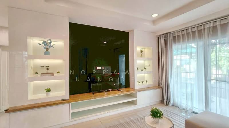 ให้เช่า บ้านเดี่ยว 2 ชั้น ถนนศรีนครินทร์ ใกล้ รพ.เปาโล สมุทรปราการ และทางด่วนกาญจนาภิเษกวงแหวนรอบนอก, สมุทรปราการ, บางแก้ว, บางพลี, สมุทรปราการ, 197 ตร.ม., บ้านเดี่ยว ให้เช่า, โดย Noppawan Ruangdech, 500246021 - DDproperty.com