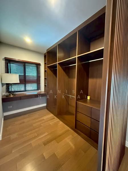 Burasiri Pattanakarn, Bangkok, New Pattanakarn Road, Prawet, Prawet, Bangkok, 4 Bedrooms, 300 sqm, Single Detached House For Rent, by Yanisa Nakklai, 500246028 - DDproperty.com