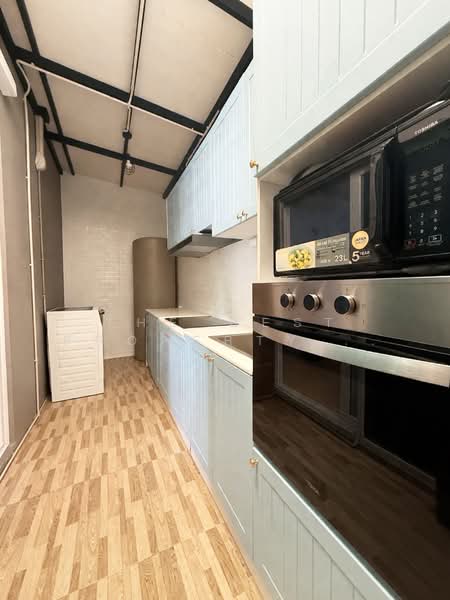 Q District Gusto Donmuang-Songprapa, Bangkok, Songprapa Road, Si Khan, Don Mueang, Bangkok, 3 Bedrooms, 100 sqm, Townhouse For Sale, by The Best Property ป้อม, 500246054 - DDproperty.com