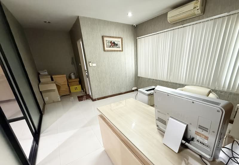 For Sale - For Sale: 4-story corner home office with wide frontage, 150 meters from Kanchanaphisek Ring Road (, Bangkok