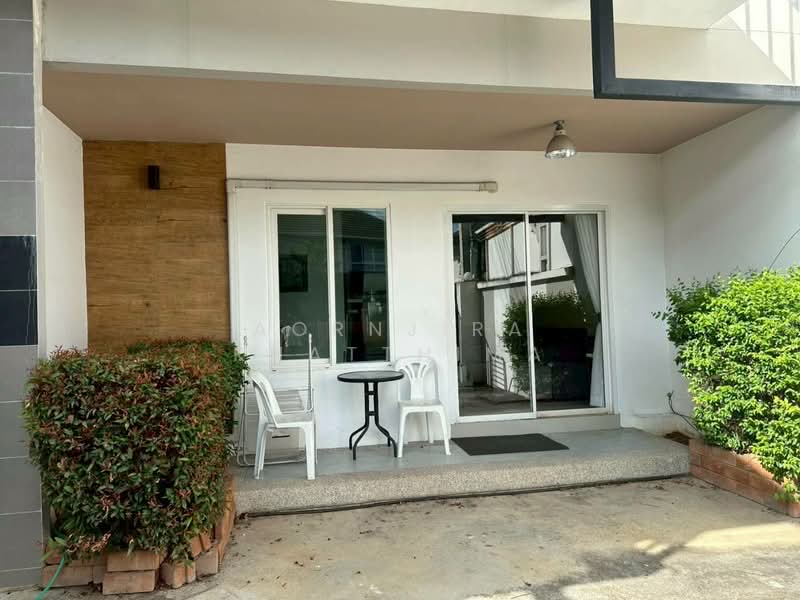2-Storey Townhome for Sale – Chang Klan Area, 9 Minutes to Airport, Chiang Mai, Chang Klan, Muang Chiang Mai, Chiang Mai, 3 Bedrooms, 150 sqm, Townhouse For Sale, by Aornjira Khatthima, 500246080 - DDproperty.com