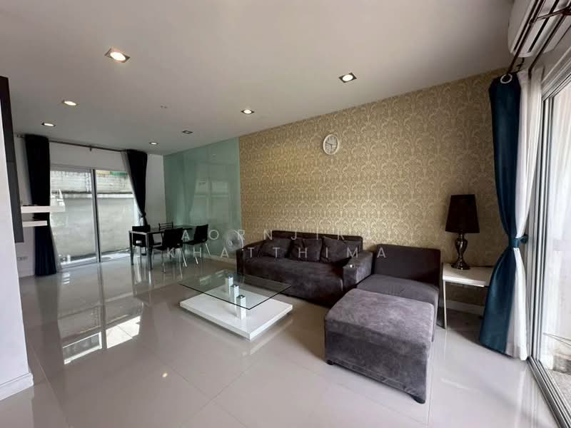 2-Storey Townhome for Sale – Chang Klan Area, 9 Minutes to Airport, Chiang Mai, Chang Klan, Muang Chiang Mai, Chiang Mai, 3 Bedrooms, 150 sqm, Townhouse For Sale, by Aornjira Khatthima, 500246080 - DDproperty.com