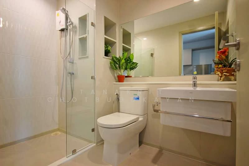 Life Ladprao, Bangkok, 992 Ladprao Road, Jom Phon, Chatuchak, Bangkok, 1 Bedroom, 26 sqm, Condo For Rent, by Tanakrit Chotbuddkayan, 500246108 - DDproperty.com