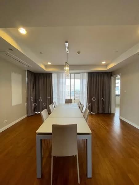 Hampton Thonglor 10, Bangkok, 324 Soi Thonglor 10, Sukhumvit Road, Khlong Tan Nua, Watthana, Bangkok, 3 Bedrooms, 232 sqm, Condo For Rent, by Ratchanon Songthammakul, 500246124 - DDproperty.com