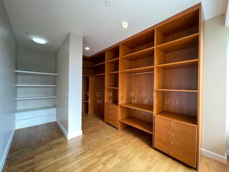 Hampton Thonglor 10, Bangkok, 324 Soi Thonglor 10, Sukhumvit Road, Khlong Tan Nua, Watthana, Bangkok, 3 Bedrooms, 232 sqm, Condo For Rent, by Ratchanon Songthammakul, 500246124 - DDproperty.com