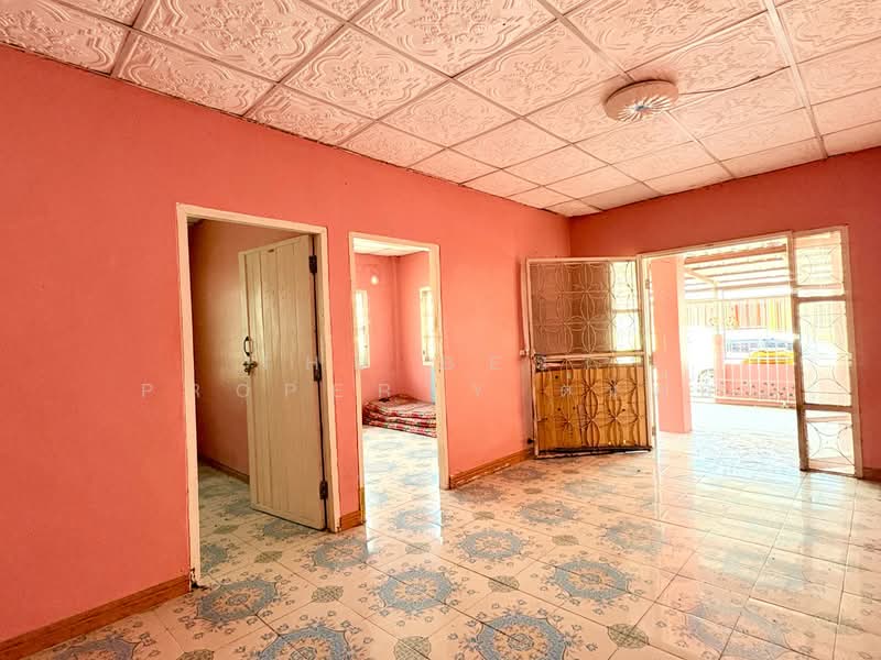 ทาวน์เฮ้าส์บ้านกล้วย ชัยนาท, Chai Nat, Ban Kluai, Muang Chai Nat, Chai Nat, 2 Bedrooms, 100 sqm, Townhouse For Sale, by The Best Property ต้นอ้อ, 500246128 - DDproperty.com