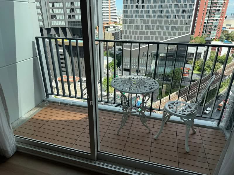 Siri At Sukhumvit, Bangkok, 902 Sukhumvit Road, Phra Kanong, Khlong Toei, Bangkok, 2 Bedrooms, 70 sqm, Condo For Rent, by Tanakrit Chotbuddkayan, 500246129 - DDproperty.com