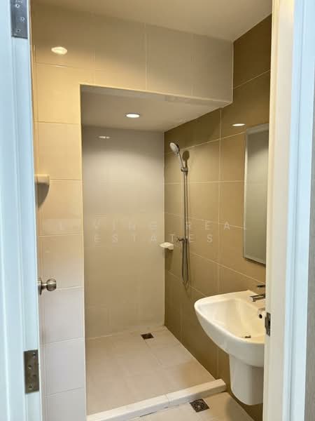 The Connect Chaengwattana - Tiwanon, Nonthaburi, Tiwanon Road, Ban Mai, Pak Kret, Nonthaburi, 3 Bedrooms, 130 sqm, Townhouse For Rent, by Living Real Estates, 500246132 - DDproperty.com