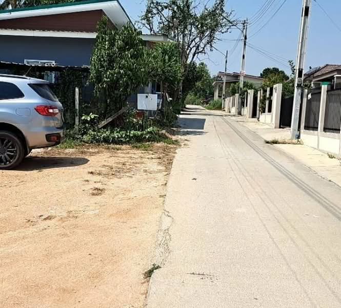Land for sale in Nikhom Phatthana, 200 sq m., already filled, Soi 5, Sai 13, near BYD-7 km.,, Rayong, Nikhom Pattana, Nikhom Pattana, Rayong, , 800 sqm, Land For Sale, by richwellinter, 500246147 - DDproperty.com