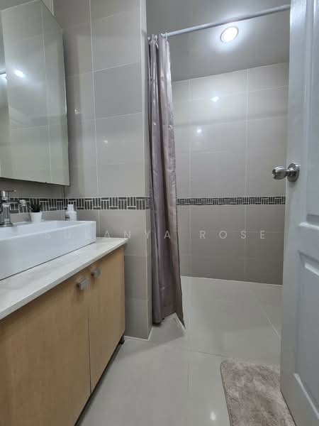 The Next Garden Suites, Bangkok, 111 Soi Sukhumvit 52, Sukhumvit Road, Bang Chak, Phra Khanong, Bangkok, Studio, 30 sqm, Condo For Rent, by Sukanya Rose, 500246157 - DDproperty.com