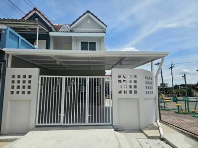 ขาย - บ้าน 2-ห้องนอน, กรุงเทพ