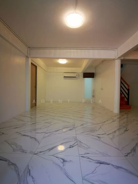 2-story detached house for rent in Ladprao area (SPSAD3930), Bangkok, Samsen Nok, Huai Khwang, Bangkok, 3 Bedrooms, 170 sqm, Single Detached House For Rent, by Agent Pla, 500246179 - DDproperty.com