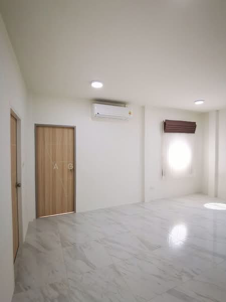 ให้เช่าบ้านเดี่ยว 2 ชั้น ย่านลาดพร้าว (SPSAD3930), กรุงเทพ, สามเสนนอก, ห้วยขวาง, กรุงเทพ, 170 ตร.ม., บ้านเดี่ยว ให้เช่า, โดย Agent Pla, 500246179 - DDproperty.com