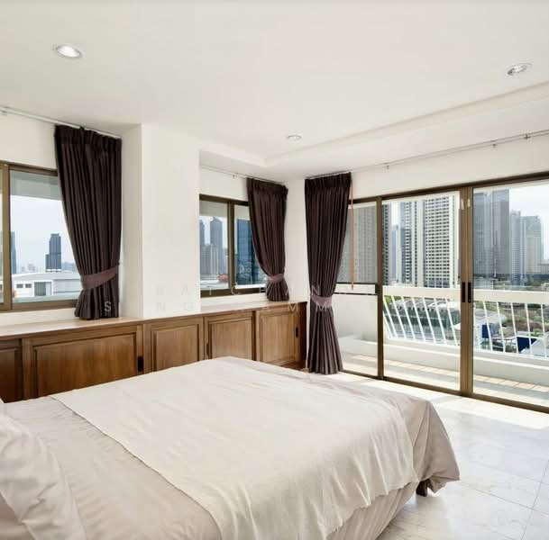 Ruamjai Heights, Bangkok, Sukhumvit, Khlongtoei Nua, Watthana, Bangkok, 3 Bedrooms, 150 sqm, Condo For Rent, by Ratchanon Songthammakul, 500246221 - DDproperty.com