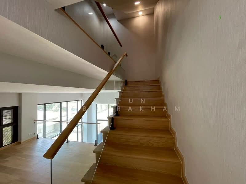 Sage Thonglor, Bangkok, Soi Thonglor 11, Sukhumvit 55 Road, Khlongtoei Nua, Watthana, Bangkok, 3 Bedrooms, 362 sqm, Townhouse For Rent, by Tayfun Suebsarakham , 500246222 - DDproperty.com