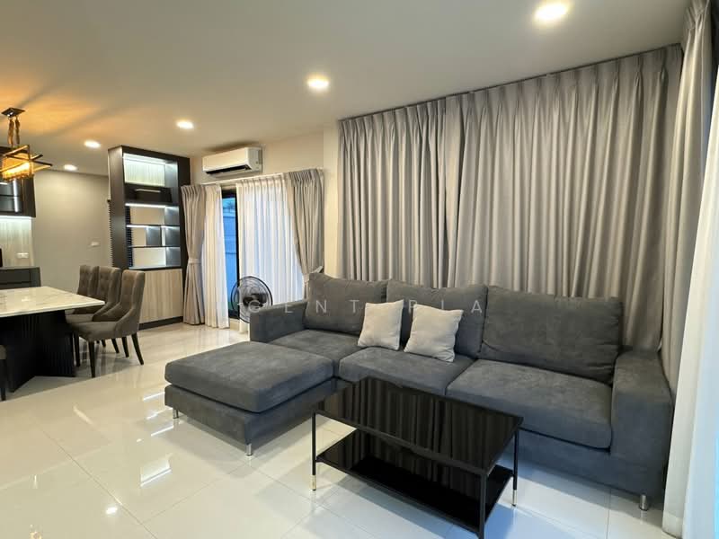 Centro Bangna, Samut Prakan, 111 Soi 3, Bang Kaeo, Bang Plee, Samut Prakan, 3 Bedrooms, 209 sqm, Single Detached House For Sale, by Agent Pla, 500246235 - DDproperty.com