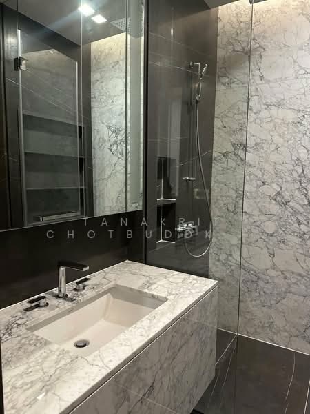 The Monument Thonglor, Bangkok, 998 Thonglor Road, Khlong Tan Nua, Watthana, Bangkok, 2 Bedrooms, 125 sqm, Condo For Rent, by Tanakrit Chotbuddkayan, 500246237 - DDproperty.com