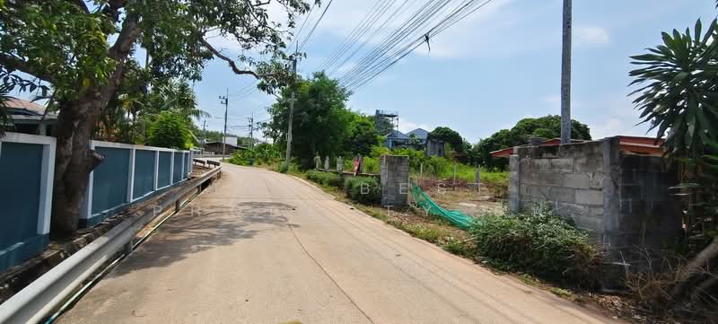 ที่ดินพร้อมสิ่งปลูกสร้างน้ำคอก ระยอง, Rayong, Nam Khok, Muang Rayong, Rayong, , 1,020 sqm, Land For Sale, by The Best Property อีฟ, 500246252 - DDproperty.com