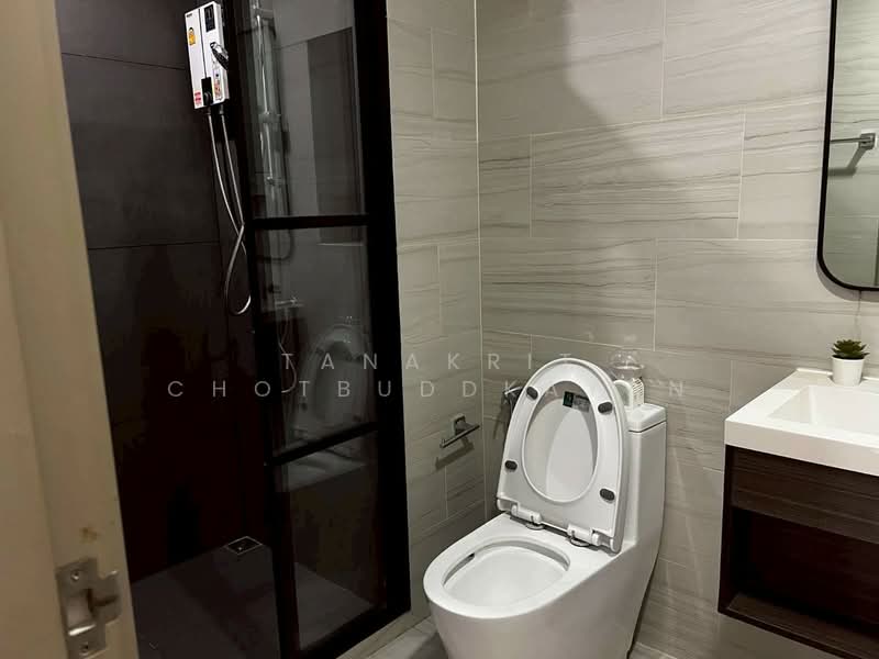 Metris Ladprao, Bangkok, Lat Phrao Road, Jom Phon, Chatuchak, Bangkok, 1 Bedroom, 31 sqm, Condo For Rent, by Tanakrit Chotbuddkayan, 500246253 - DDproperty.com