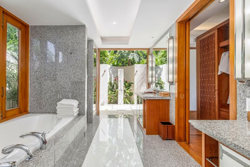 Signature Resort Villa 9, Phuket, Choeng Thale, Thalang, Phuket, 2 Bedrooms, 375 sqm, Villa For Sale, by The Luxe Group, 500246275 - DDproperty.com