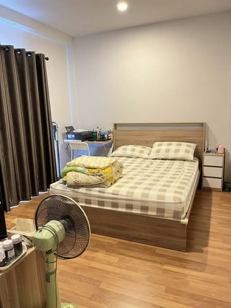 undefined, Bangkok, Thab Yao, Lat Krabang, Bangkok, 3 Bedrooms, 121 sqm, Townhouse For Sale, by Adisorn Eamso, 500246313 - DDproperty.com