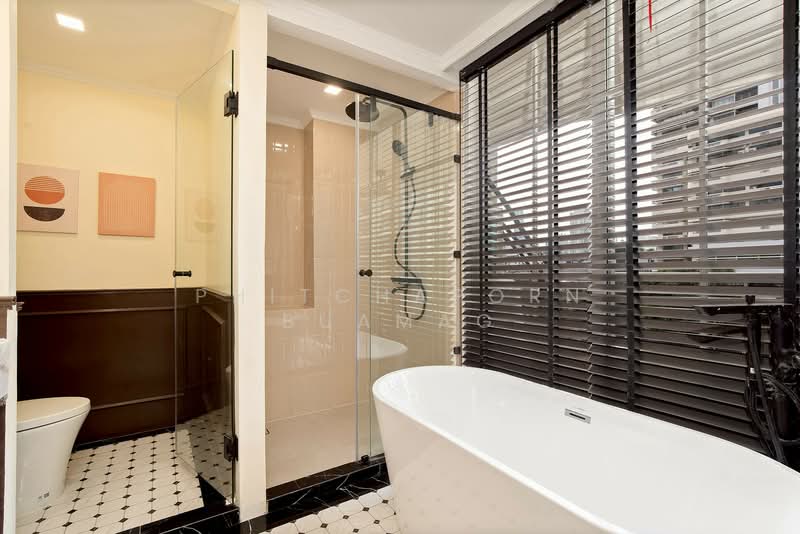 Supalai Place Sukhumvit 39, Bangkok, 175-179 Soi Sukhumvit 39 Sukhumvit Road, Khlong Tan Nua, Watthana, Bangkok, 4 Bedrooms, 338 sqm, Condo For Sale, by Phitchaporn Buamag, 500246316 - DDproperty.com