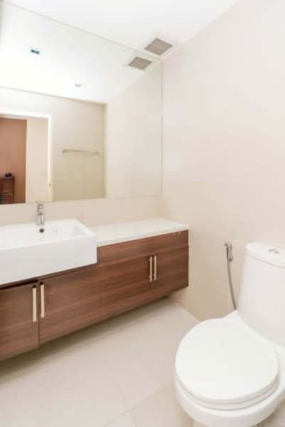 Noble Remix, Bangkok, 772 Soi Sukhumvit 36, Sukhumvit Road, Khong Tan, Khlong Toei, Bangkok, 2 Bedrooms, 183 sqm, Condo For Sale, by Rapeephan, 500246329 - DDproperty.com