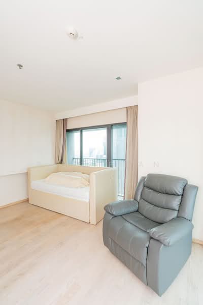 Noble Remix, Bangkok, 772 Soi Sukhumvit 36, Sukhumvit Road, Khong Tan, Khlong Toei, Bangkok, 2 Bedrooms, 183 sqm, Condo For Sale, by Rapeephan, 500246329 - DDproperty.com