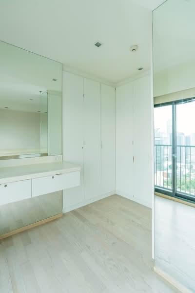 Noble Remix, Bangkok, 772 Soi Sukhumvit 36, Sukhumvit Road, Khong Tan, Khlong Toei, Bangkok, 2 Bedrooms, 183 sqm, Condo For Sale, by Rapeephan, 500246329 - DDproperty.com