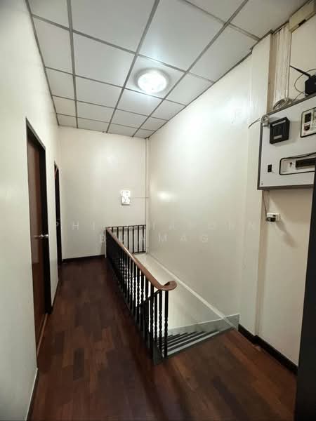 2-BR Townhouse, Bangkok, Chom Thong, Chom Thong, Bangkok, 2 Bedrooms, 200 sqm, Townhouse For Rent, by Phitchaporn Buamag, 500246334 - DDproperty.com