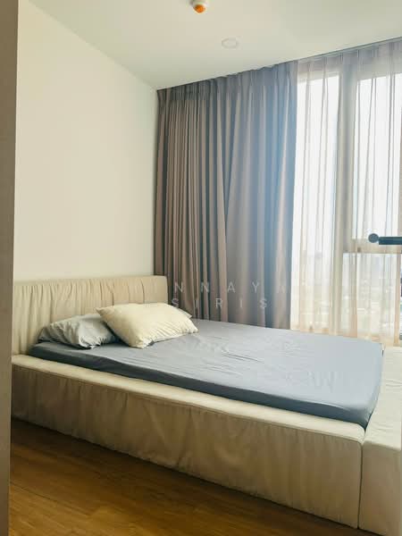 Cloud Thonglor-Phetchaburi, Bangkok, 1986 New Petchaburi Road, Bang Kapi, Huai Khwang, Bangkok, 1 Bedroom, 38 sqm, Condo For Rent, by Trinnaya Dungsirisangthong, 500246356 - DDproperty.com