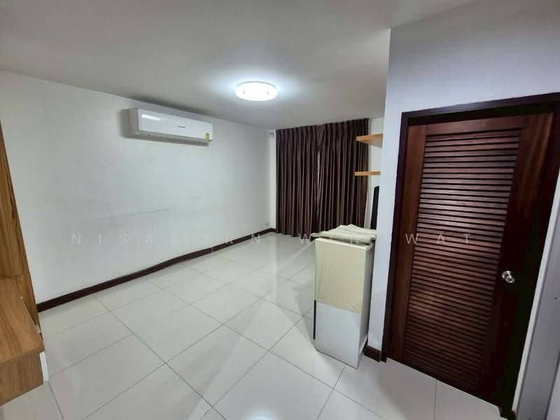 บ้าน 3-ห้องนอน, กรุงเทพ, สามเสนใน, พญาไท, กรุงเทพ, 200 ตร.ม., บ้านเดี่ยว ให้เช่า, โดย Nisakorn Wingwat, 500246380 - DDproperty.com