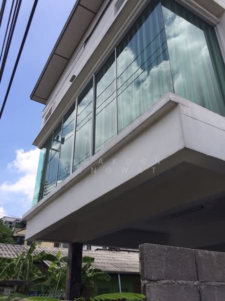 1-BR House, Bangkok, Lat Yao, Chatuchak, Bangkok, 1 Bedroom, 99 sqm, Single Detached House For Rent, by Nisakorn Wingwat, 500246387 - DDproperty.com