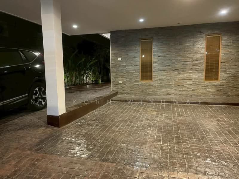 4-BR Townhouse, Bangkok, Suan Luang, Suan Luang, Bangkok, 4 Bedrooms, 350 sqm, Townhouse For Rent, by Nisakorn Wingwat, 500246418 - DDproperty.com