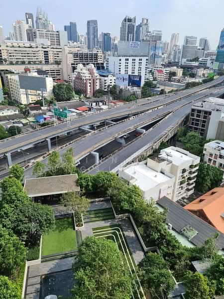 Life One Wireless, Bangkok, 1 Wireless Road, Lumphini, Pathum Wan, Bangkok, Studio, 28 sqm, Condo For Sale, by Trinnaya Dungsirisangthong, 500246422 - DDproperty.com