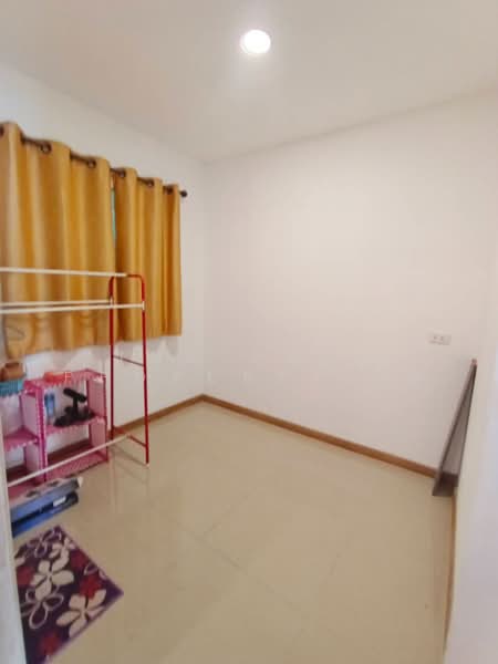 เจทาวน์ บางปะกง-บ้านโพธิ์, Chachoengsao, Saen Phu Dat, Ban Pho, Chachoengsao, 4 Bedrooms, 100 sqm, Townhouse For Sale, by The Best Property โบ, 500246433 - DDproperty.com